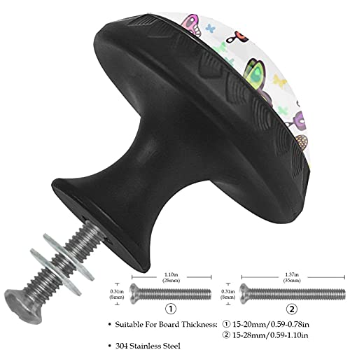 Boutons de tiroir papillons pour relooker facilement une commode d'enfant usée