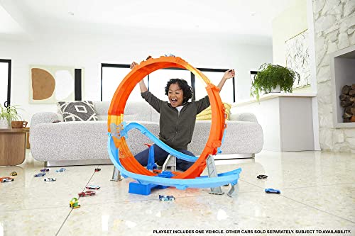 Hot Wheels Toy Car Track Set Massive Loop Mayhem, 28-In Tall Loop, Powered By Motorized Booster, 1:64 Scale Car #TOP1