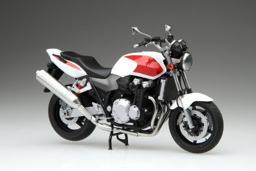 Fujimi model 1/12 BIKE Series No.17 Honda CB1300 Super Four 2010