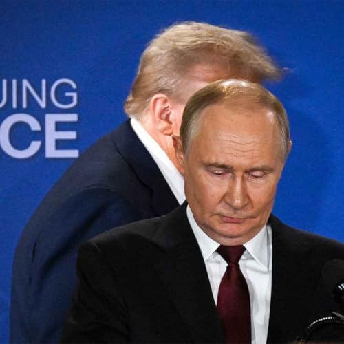 Трамп встретится с Путиным в Будапеште - «сильный удар» по Европе, а северокорейские войска направляют российские удары по Украине. cover art