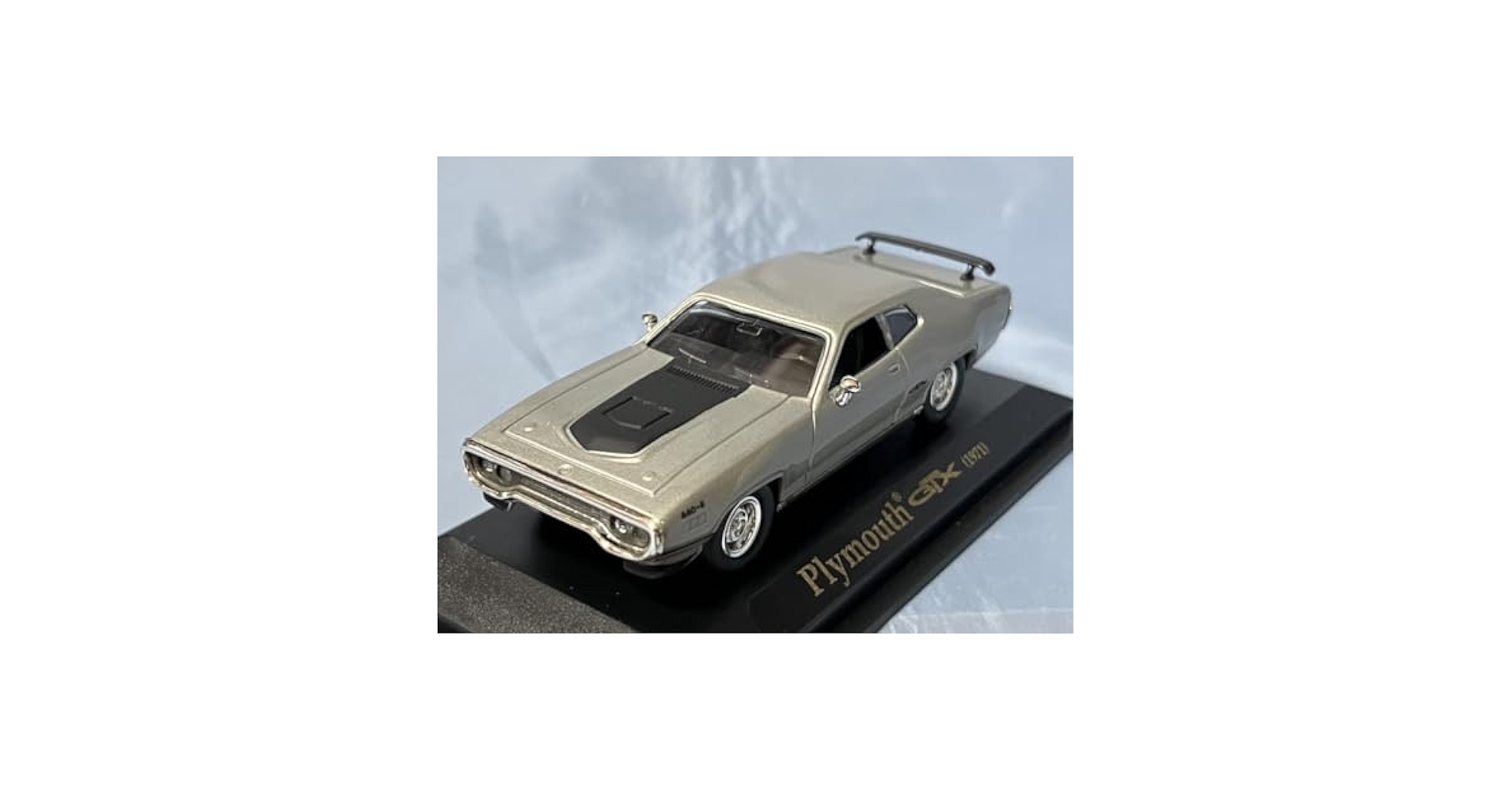 Amazon | ロードシグネーチャ製プリムス GTX 1971年 1/43