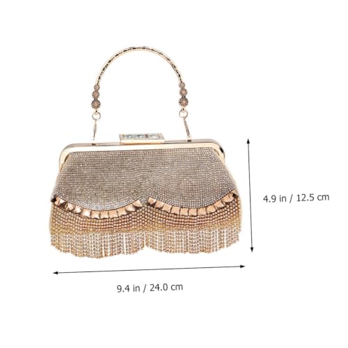 Pochette soirée élégante résolvant le manque de style