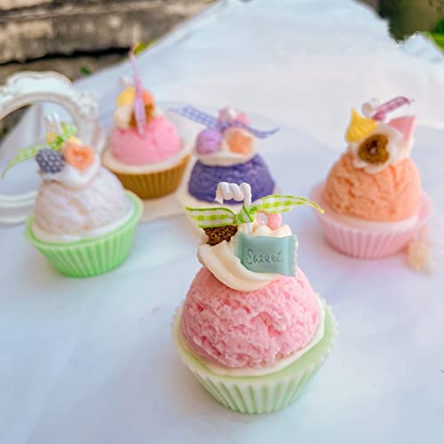 Bougie Parfumée En Verre Strié Doré Joy | Maisons Du Monde