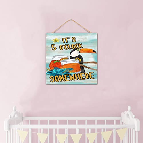 Plaque en bois It's 5 O'Clock Somewhere pour une ambiance festive - 7