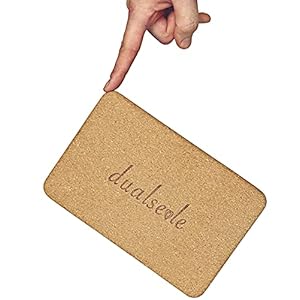 Yogablock Eco aus natürlichem Kork, stabil und rutschfest in Perfekter Größe 22,5 x 14,5 x 7 cm, Rutschfester Korkblock, Block für Yoga auch als 1er oder rabattiertem 2er Set erhältlich