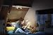 Philips Hue Runner Foco Inteligente Doble LED con Mando, Luz Blanca Cálida...