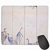 Naturkautschukbasis mit seidiger Stoffoberfläche. Einfache Reinigung und Wartung.