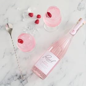 Rozél Rosé Vodka, Fruit Flavoured Vodka Inspired By Rosé Wine Notes – Raspberry White Peach And Pink Grapefruit Flavours. Perfect For Pairing With Mixers And Using In Cocktails 37.5% Alcohol, 70cl