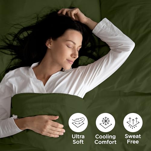 Image of ROYALE LINENS 4 Piece Cal King Sheets Set - Soft Brushed 1800 Microfiber - 1 Fitted, 1 Flat Sheet, 2 Pillowcases - Wrinkle Free & Fade Resistant - Hotel Luxury Bed Sheets (Hunter Green, Cal King)