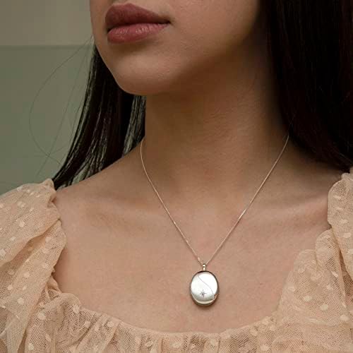 Tuscany Silver Women's Sterling Silver Diamond Cut Etched Wave Satin Polished Oval Locket on Curb Chain 46cm/18"