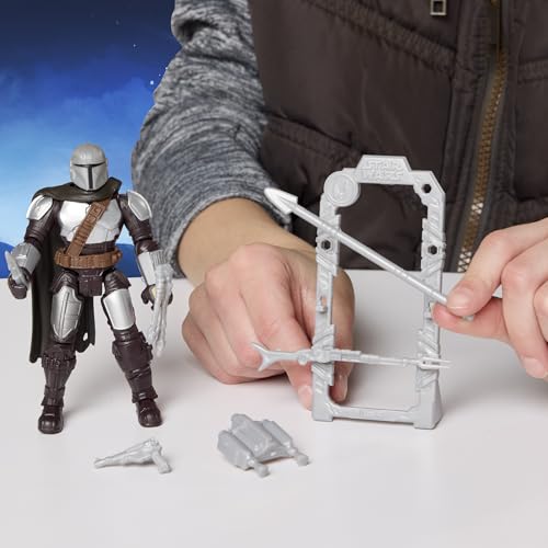 Image of STAR WARS ActionVerse The Mandalorian 4.5-Inch Action Figure & Accessories, Reusable Accessory Storage Rack, Toys for Boys & Girls Ages 4+