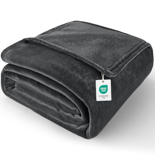 Cinkee Couverture Polaire 200x230cm, Plaid Canapé Antistatique | Couverture Double Face 300g/m² |Doux et Confortable,Toutes Saisons | Gris Foncé