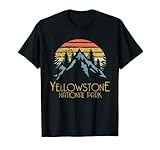 rocky musical karten Yellowstone Mountain Retro Sun Graphic T-Shirt für Wanderer, oder Touristen, die Rucksackreisen, Campingplätze und Wanderwege in den felsigen Bergen lieben. Tolles Reise-Souvenir, Weihnachts-/Geburtstagsgeschenk für Wildnis- und Outdoor-Abenteuer-Enthusiasten.