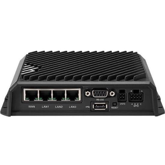 MB01-19005GB-GA - Plan NetCloud Mobile Performance Essentials de 1 año y enrutador R1900 con WiFi (módem 5G, SIM 4FF opcional pero no incluida), sin fuente de alimentación de CA ni antenas, Global
