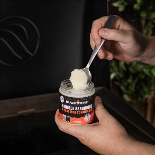 blackstone 4114 griddle seasoning and cast iron conditioner 65 ounce