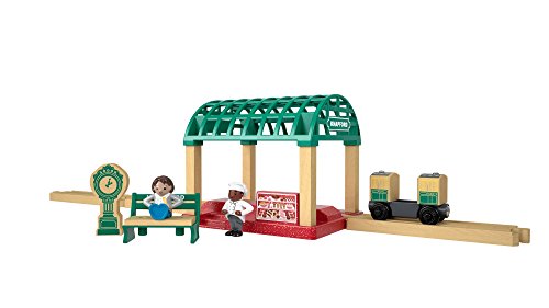 Thomas et ses amis coffret station de train en bois noble et durable avec wagon aimanté