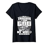 Photo Gallery donna im a trucker i fear god my and you are neither maglietta con collo a v Photo Gallery donna im a trucker i fear god my and you are neither maglietta con collo a v