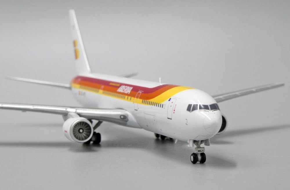 Limox JC Wings Boeing 767-300ER Iberia EC-GTI 1:400