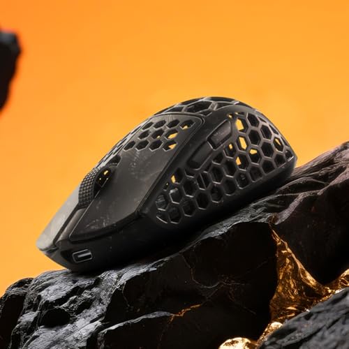 Image of Darmoshark M5Air Mini Fingertip Grasp Gaming Mouse Carbon Fiber,Tri-Mode 8K /Bluetooth Mouse Up to 30000DPI,PAW3950 Optical Sensor Lightweight 31g,5 programmable Button,Computer Mouse for Laptop,PC,Mac