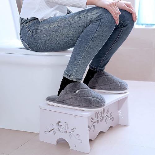 Fanwer squatting stool in use