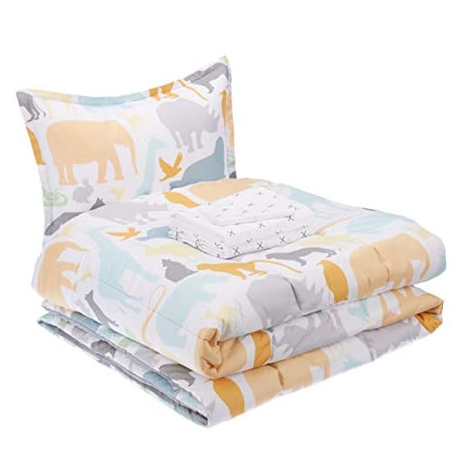 Amazon Basics Easy Care Super Soft Microfiber Kid's Bed-in-a-Bag Bedding Set - Image 3