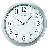 ABMESSUNGEN: 31,0 x 31,0 x 4,0 cm (H x B x T) | BESONDERHEIT: Durch die schleichende Sekunde ist die Uhr sehr leise | GEHÄUSE: Silbernes Kunststoffgehäuse | MATERIAL: Kunststoff | UHRWERK: Geräuschloses Quarzwerk | VERPACKUNG: Diese Uhr wird verpackt in original Herstellerverpackung geliefert.