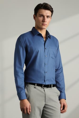 Image of Van Heusen Men's Cotton Solid Slim Fit Shirt
