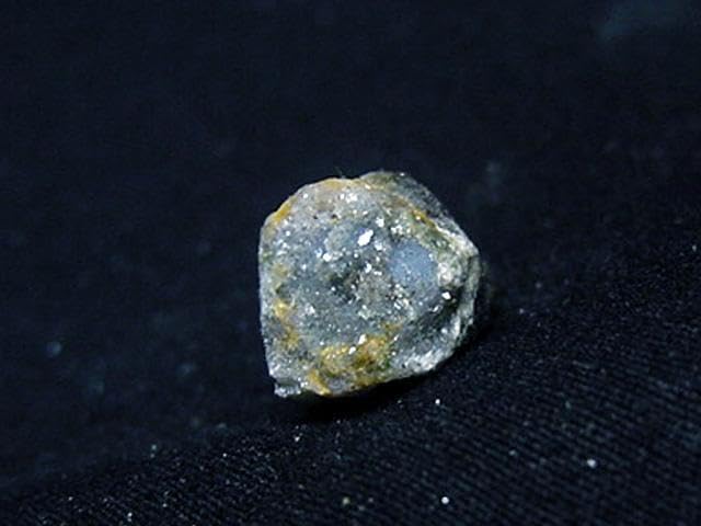 Amazon | 国産鉱物2219 富山県産太さ9㎜の綺麗な青紺色の一級の