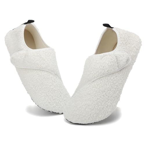 House Slippers for Women Men Indoor Barefoot Slippers Socks Slip on House Shoes Comfy Slippers for Home Bedroom Travel Yoga2