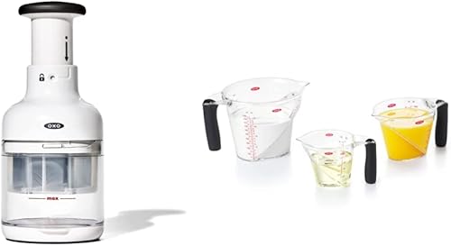 OXO Good Grips - Picador de verduras + juego de tazas medidoras en ángulo de 3 piezas