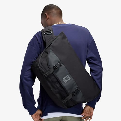 Chrome Citizen Messenger Bag — 24L Commuter
