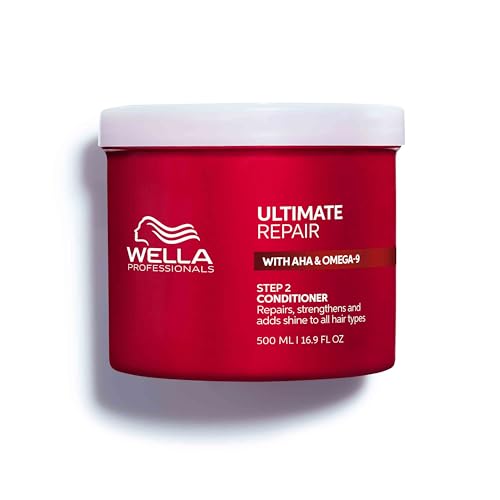 Wella Professionals ULTIMATE REPAIR, Luxury Hair Care Regimen, Intense Repair and Nourishment, Suitable for All Hair Types, Deep Nourishing Conditioner for Damaged Hair, 500ml