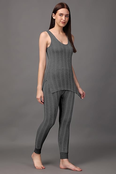 Image of REVEXO Winter Wear Ladies /Women /Girl, Poly Cotton Thermal Set (Round Neck Upper /Top + Lower /Trouser) Set of 01