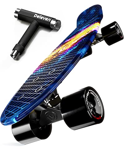 Deleven Skateboard con Herramienta para Skate, Rodamientos ABEC-9 y Ruedas 78PU - para Niños, Adultos, Principiantes - La Colección Universo - 56 cm