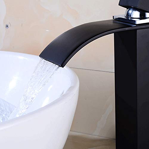 Robinet de cuisine avec buse multifonction et jet d'eau réglable