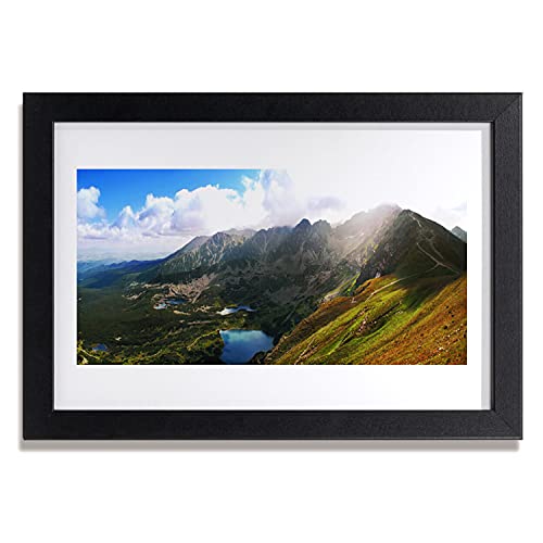 Affiche avec cadre de montagne pour une ambiance nature au salon
