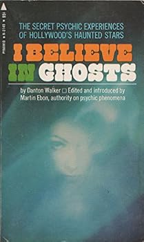 Paperback I Believe in Ghosts Book