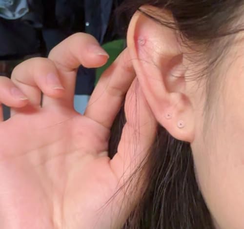 Cisyozi 20G 18G 16G Clear Plastic Nose Ring Stud Piercing Retainer for Surgery Flexible Flat Top Nose Stud Acrylic Bendable Nose Stud Piercings for Work Sport 2mm Tops4