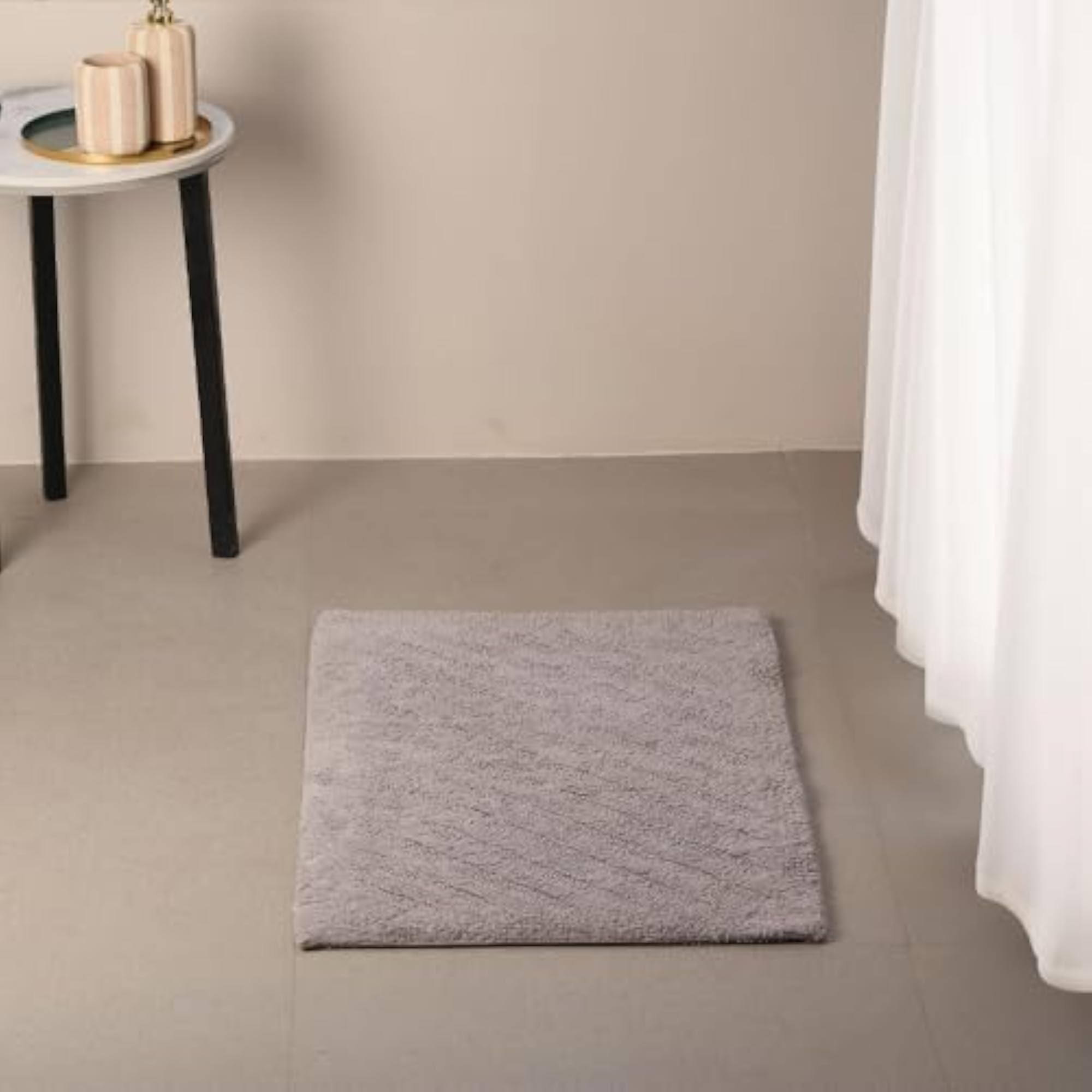 Luxury Rectangular Striped Tufted Bathmat Rug