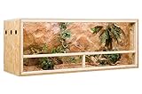 KORPUS: Der Korpus wird aus hochwertigen OSB 3 Platten in 15 mm Stärke gefertigt. Vorteile der OSB Platten: Wärmeisolierend, leichte Bearbeitung (Lampenlöcher bohren, Rückwände befestigen etc.) Terrarium wird ohne Deko (Rückwand, Pflanzen etc.) und Zubehör geliefert.
