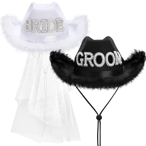 Chapeaux de cowgirl blancs avec plumes : cadeaux parfaits pour future mariée