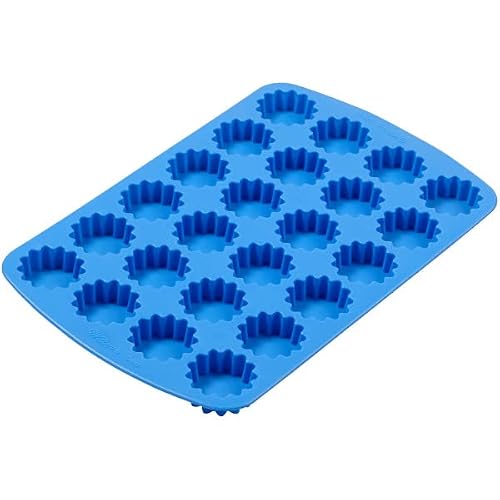 Wilton Easy Flex Silicone 24-Cavity Bite Daisy Pan #TOP2