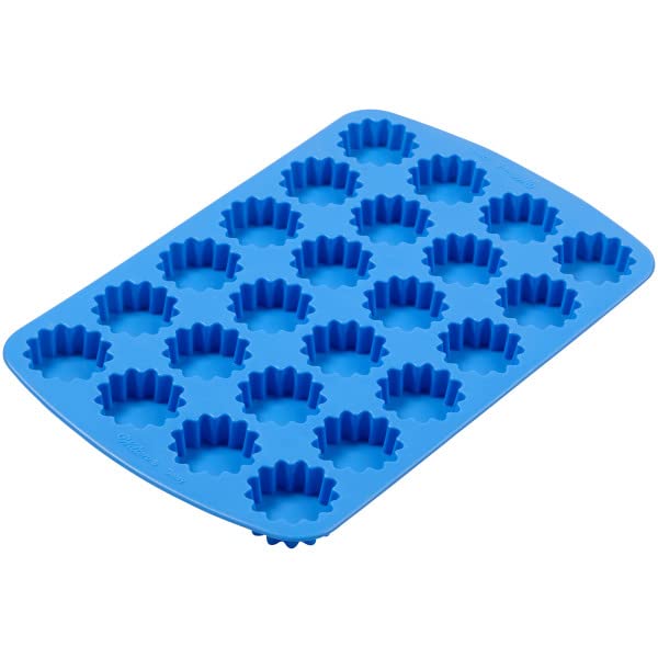Wilton Easy Flex Silicone 24-Cavity Bite Daisy Pan by Wilton - Used condition - Image 3