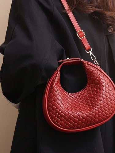 Women's Small Handbag Retro Crossbody Bag Weave Crescent Bag3
