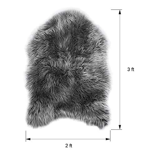 Teppich Wölkchen Faux Fur Rug | Sheep Skin Throw Rug | Washable Fluffy Area Rug, Fuzzy Shag Rug For The Living Room, Bedroom, Nursery Decor I Dark Gray - 2X3Ft Sheepskin #TOP2