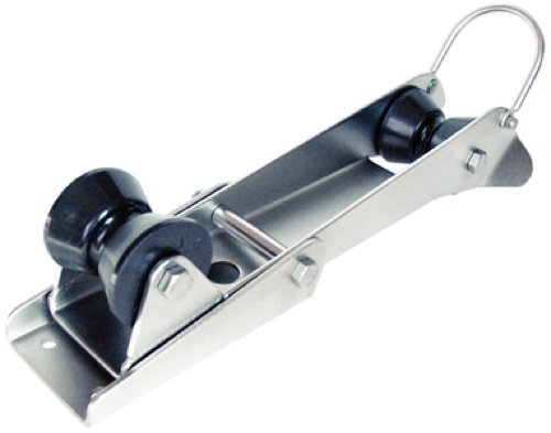 CAR4 Pivoting Anchor Roller Mount