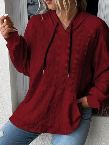 Pull à capuche jacquard femme coupe ample masquant les formes