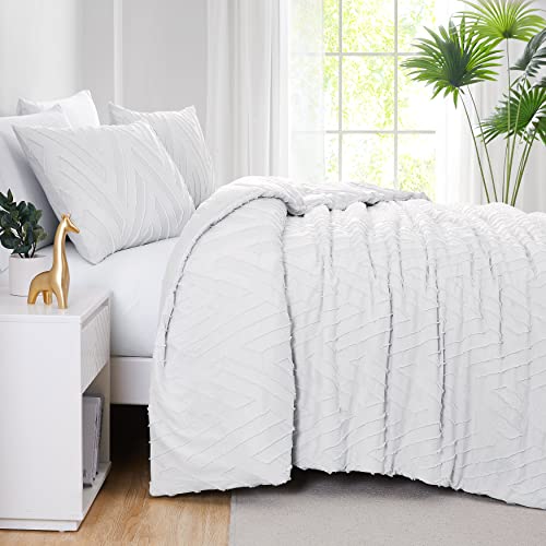 Clipped Jacquard Tufted Boho Comforter Set Full/Queen Chevron Light Grey