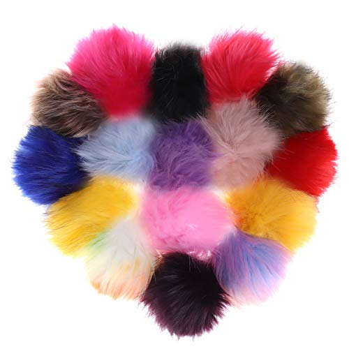 Pom Pom Keychains Are The Quintessential Bulk Item