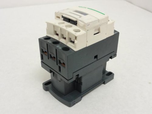 Schneider Electric LC1D09P7 , Contactor, Non-Reversing, 230VAC Coil, 9A, 3-Pole, DIN Rail, TeSys D